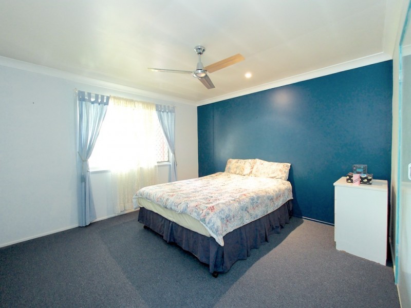 9 McInnerney St, Collingwood Park QLD 4301