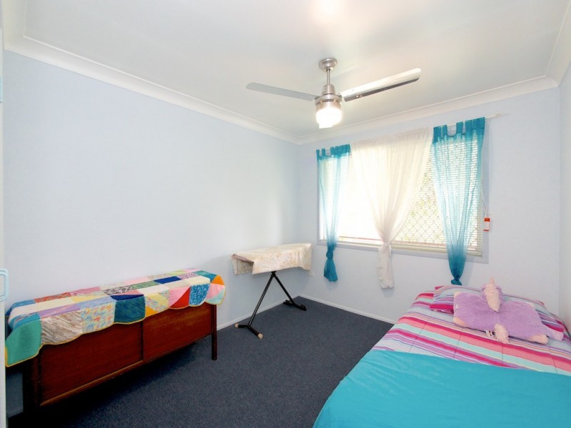 9 McInnerney St, Collingwood Park QLD 4301