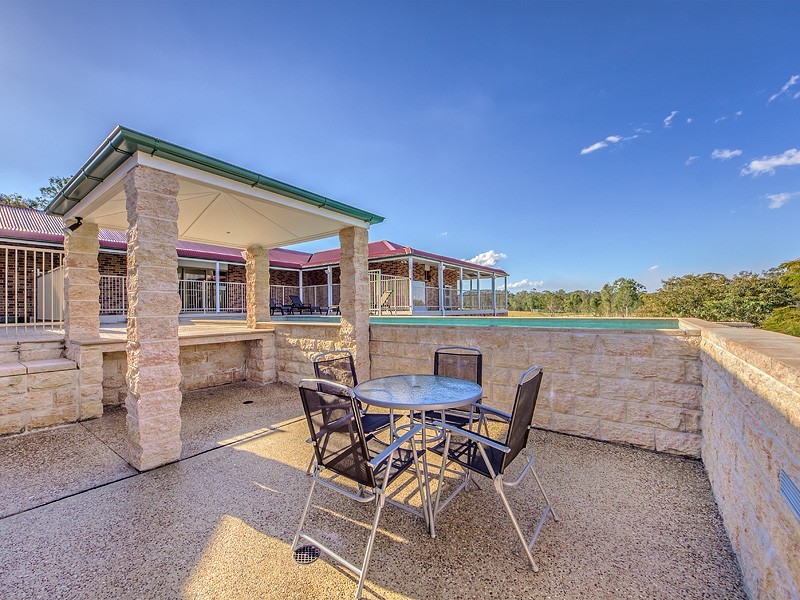 531 Pine Mountain Road, Muirlea QLD 4306