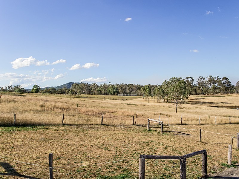 531 Pine Mountain Road, Muirlea QLD 4306