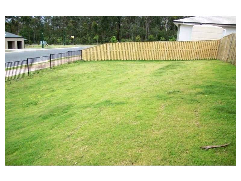 1 Willowood Pl, Fernvale QLD 4306