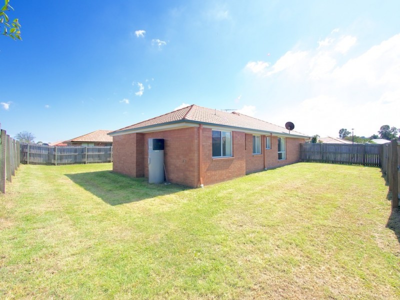 113 Anna Dr, Raceview QLD 4305