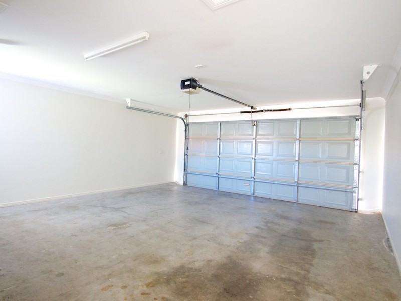 113 Anna Dr, Raceview QLD 4305