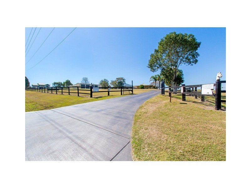 385 Fernvale Rd, Fairney View QLD 4306