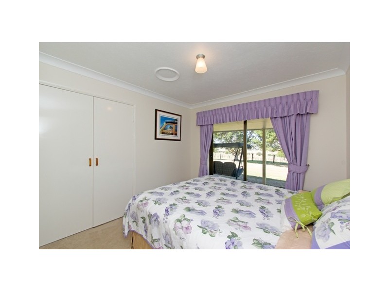 385 Fernvale Rd, Fairney View QLD 4306