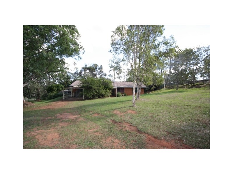 84 Taree Rd, Vernor QLD 4306