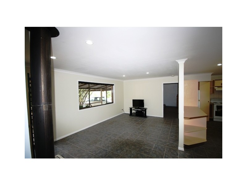 84 Taree Rd, Vernor QLD 4306