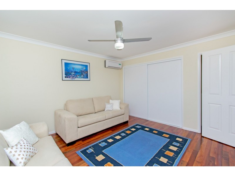 3 Janet Cl, Fernvale QLD 4306