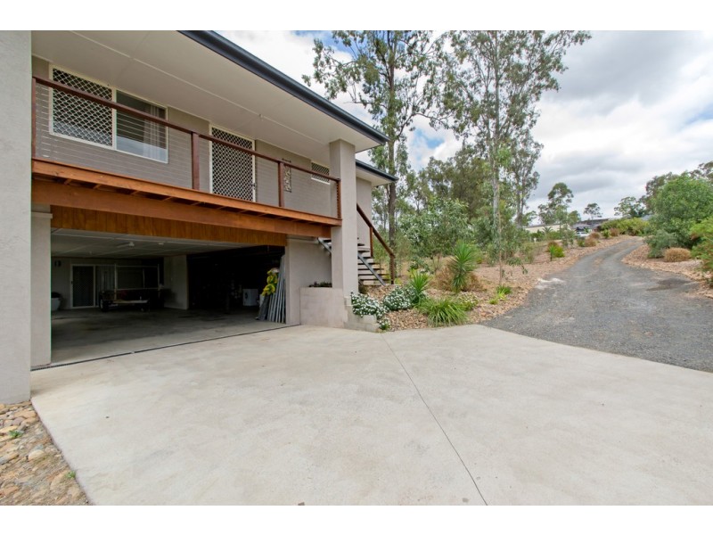 3 Janet Cl, Fernvale QLD 4306