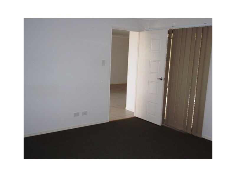 3 Nuala, Yamanto QLD 4305