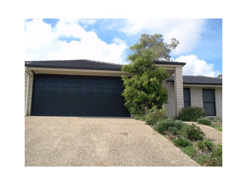 3 Nuala, Yamanto QLD 4305