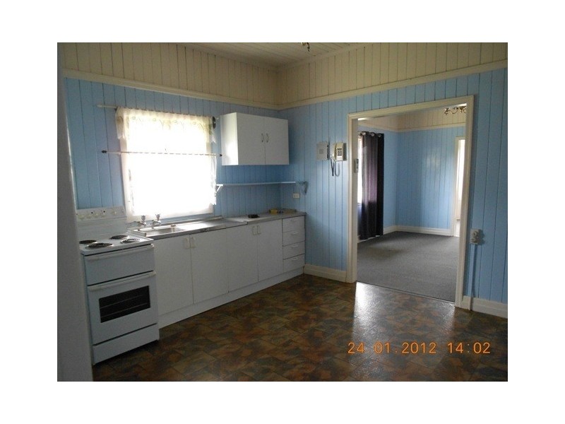 7 Patrick St, Lowood QLD 4311