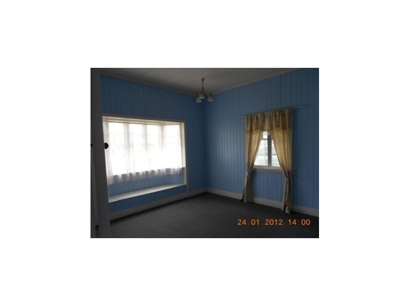 7 Patrick St, Lowood QLD 4311