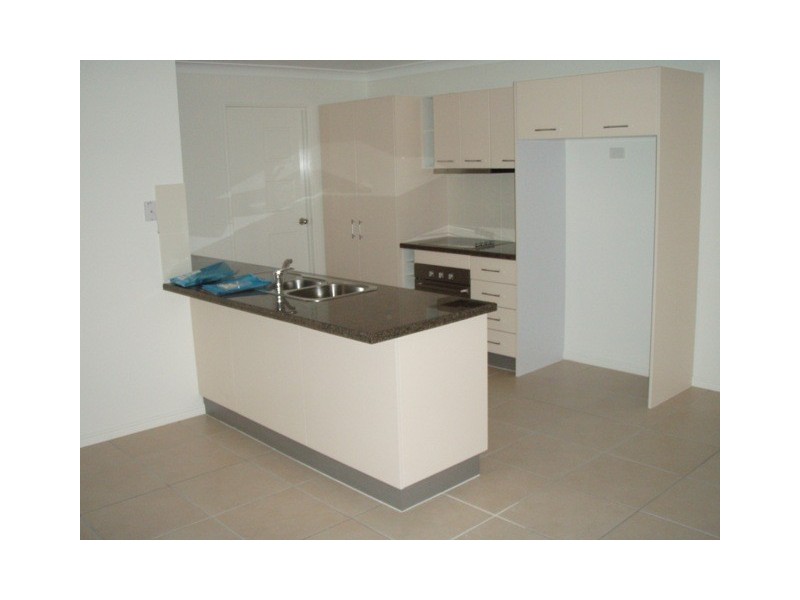 22 Wattle St, Raceview QLD 4305