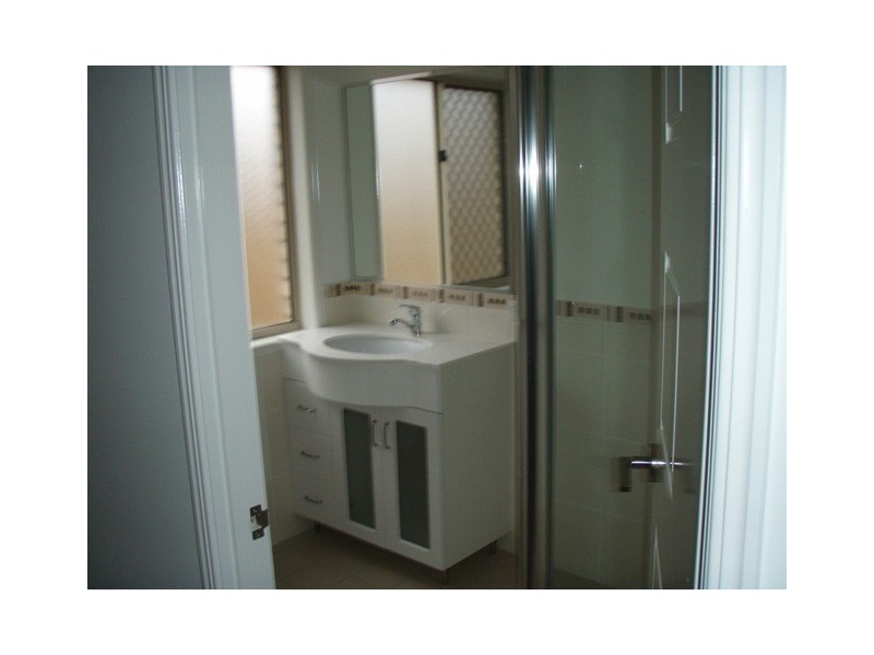 22 Wattle St, Raceview QLD 4305