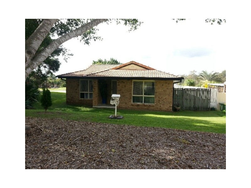 216 Wildey St, Flinders View QLD 4305