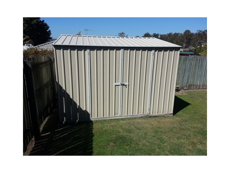216 Wildey St, Flinders View QLD 4305