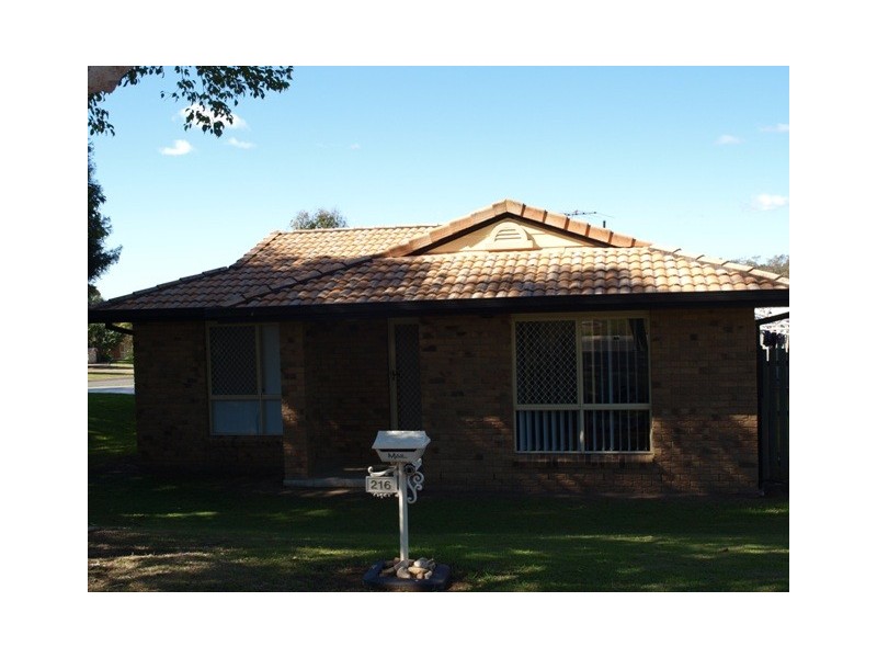216 Wildey St, Flinders View QLD 4305