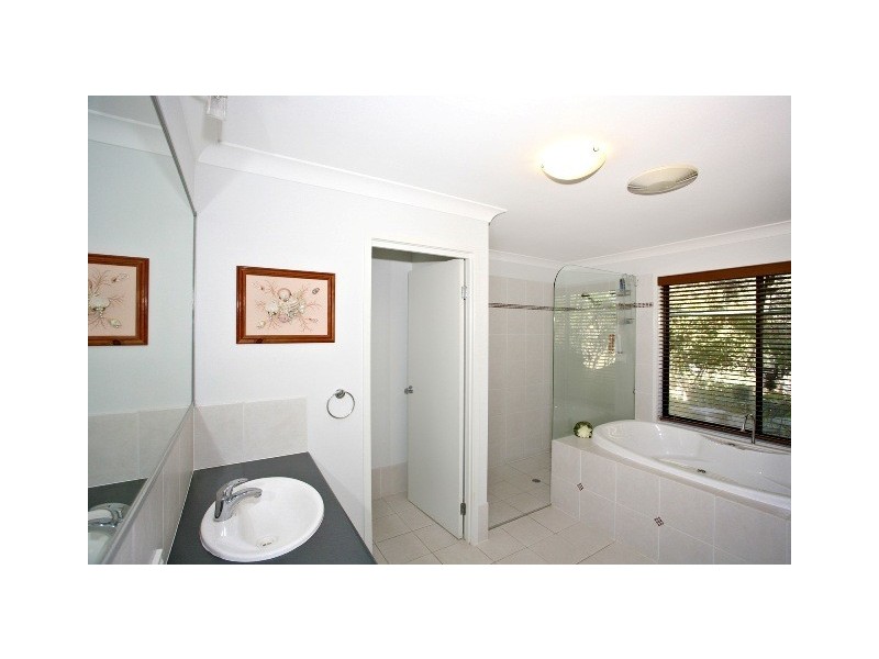 25 MAMAKU STREET, Fernvale QLD 4306