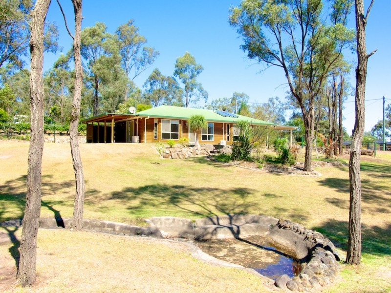 7 Crows Ash Crt, Lowood QLD 4311