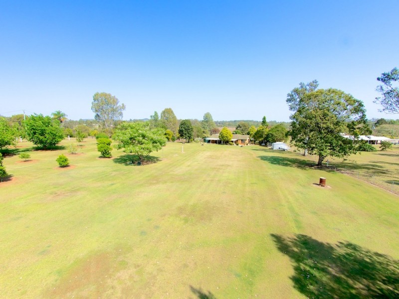 38 CARRALLUMA CRESCENT, Fernvale QLD 4306