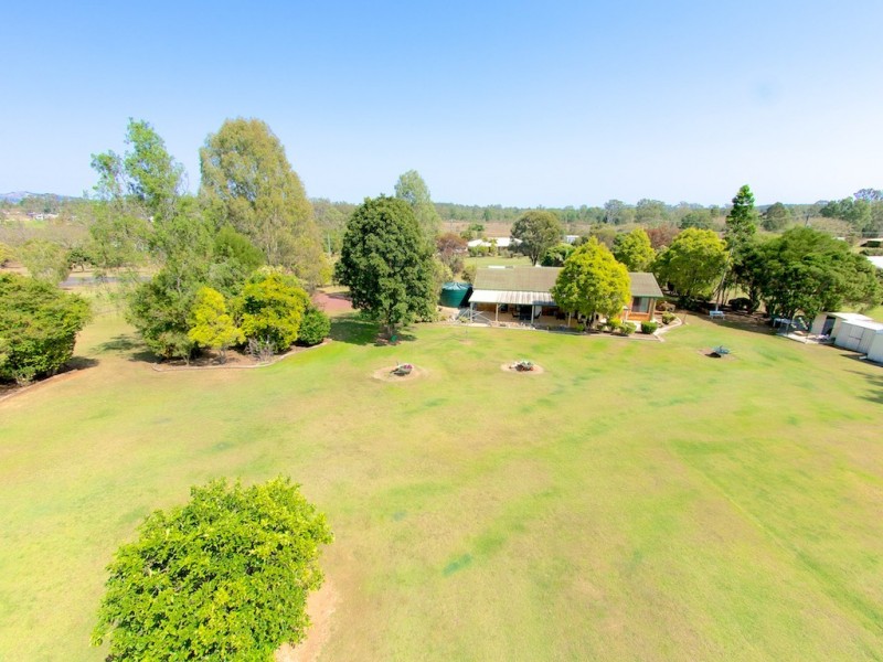 38 CARRALLUMA CRESCENT, Fernvale QLD 4306