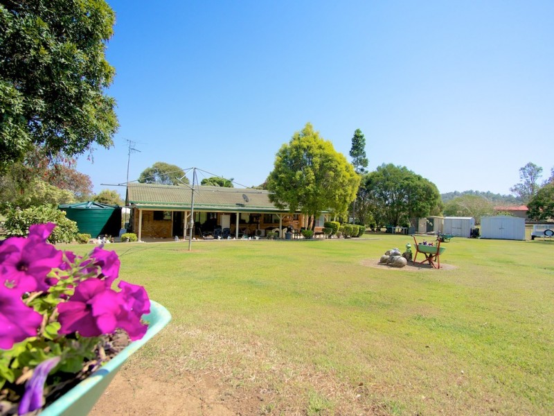 38 CARRALLUMA CRESCENT, Fernvale QLD 4306