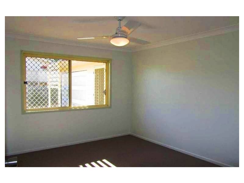 3 Diane Court, North Booval QLD 4304