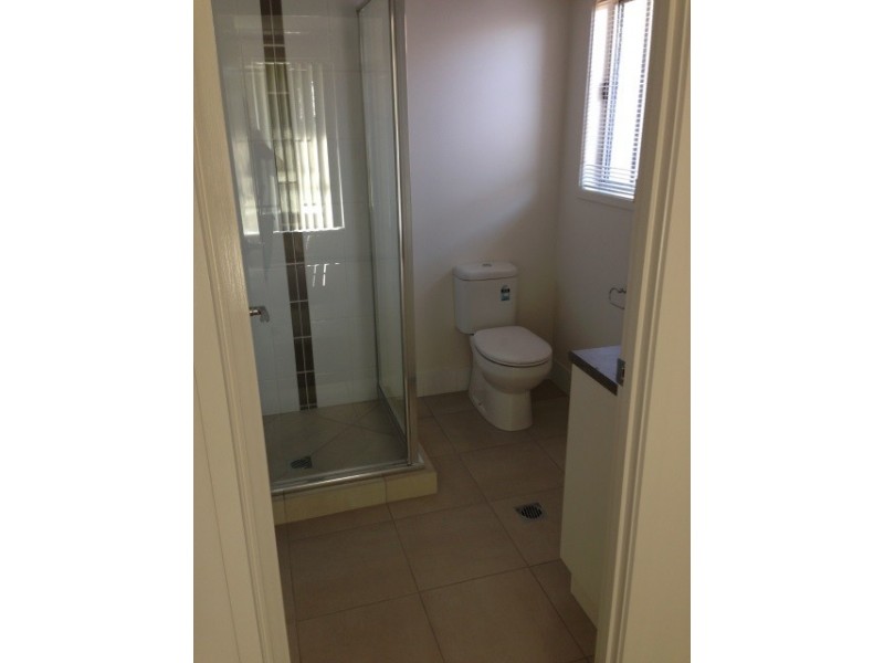 5 Hallvard Crescent, Augustine Heights QLD 4300