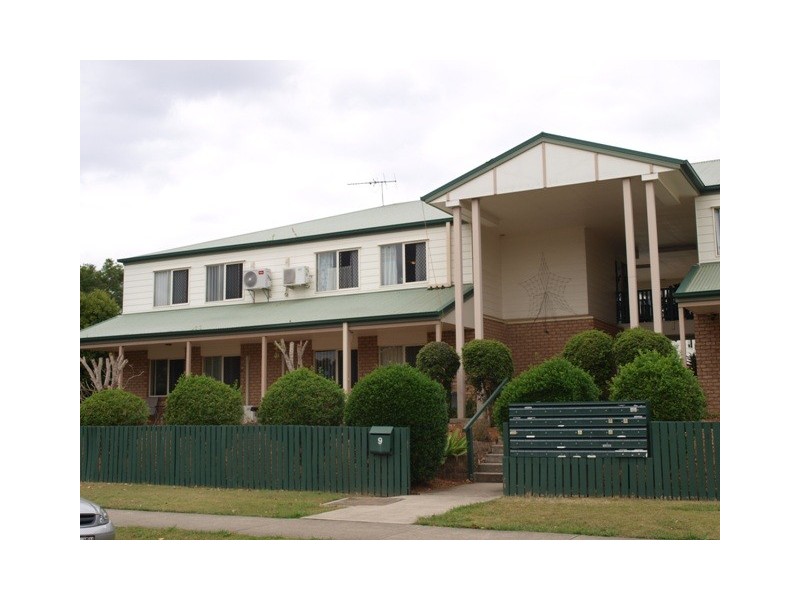 27/9 Lindsay Street, Bundamba QLD 4304