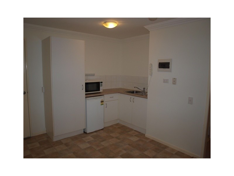 27/9 Lindsay Street, Bundamba QLD 4304