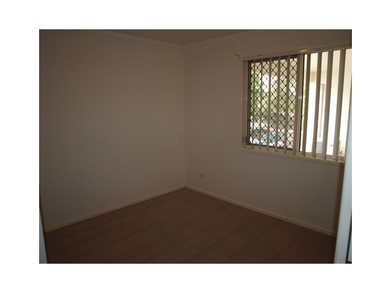 27/9 Lindsay Street, Bundamba QLD 4304
