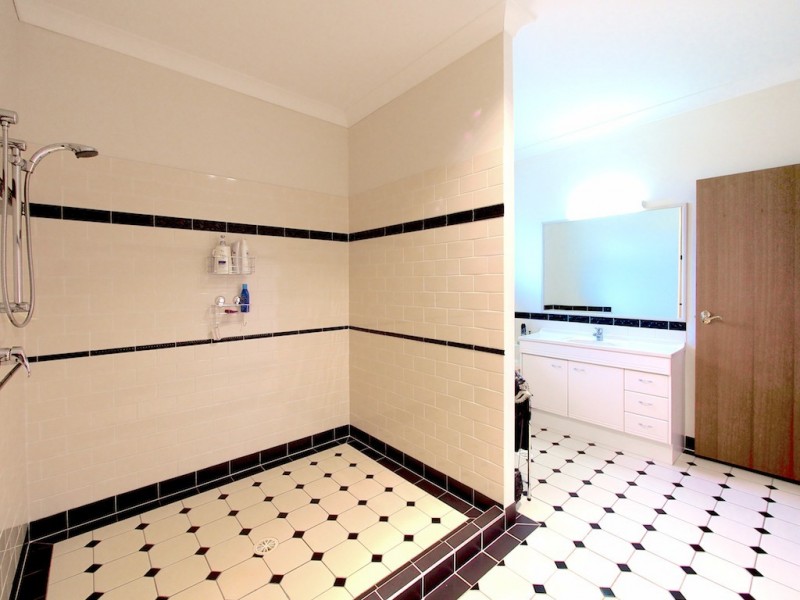 2a Ironbark, Ironbark QLD 4306