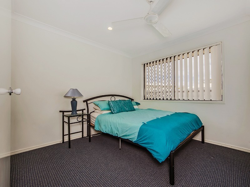 8 Ben Court, Yamanto QLD 4305
