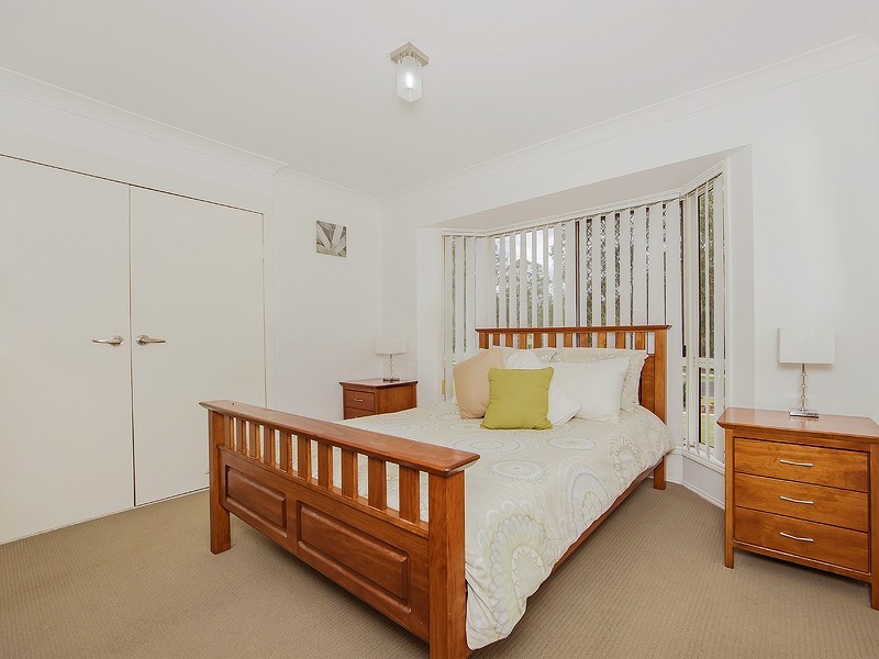 35 Sealy Street, Silkstone QLD 4304