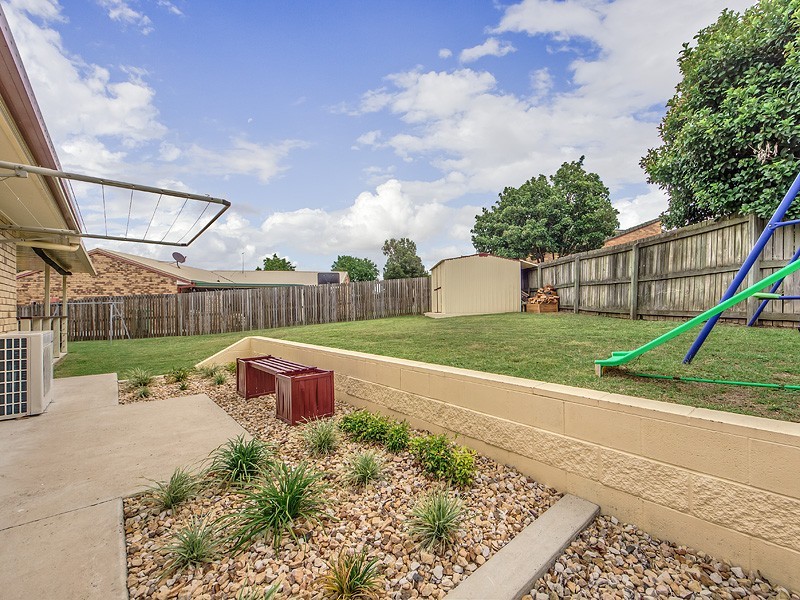 35 Sealy Street, Silkstone QLD 4304