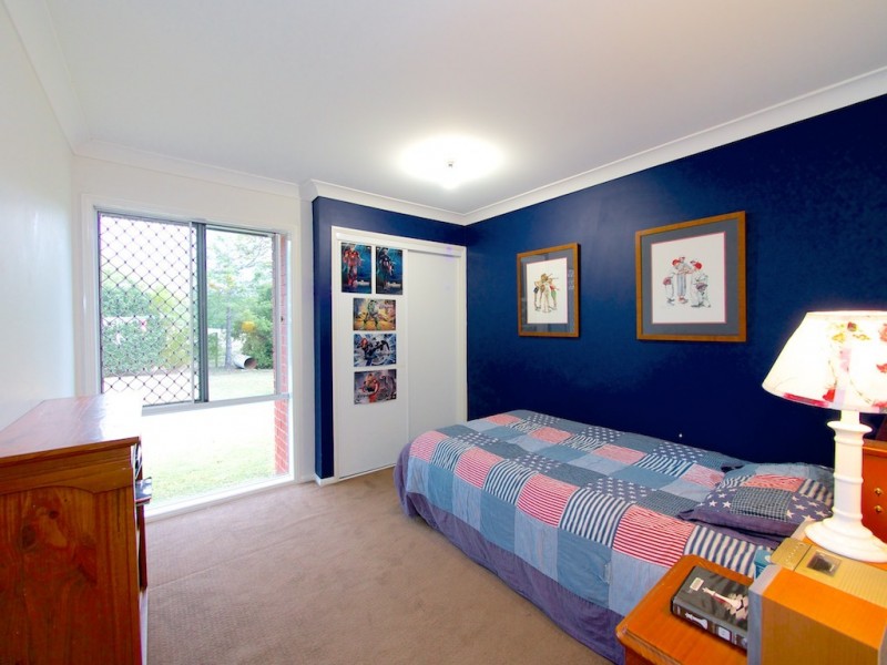 275 George Holt Dr, Mount Crosby QLD 4306
