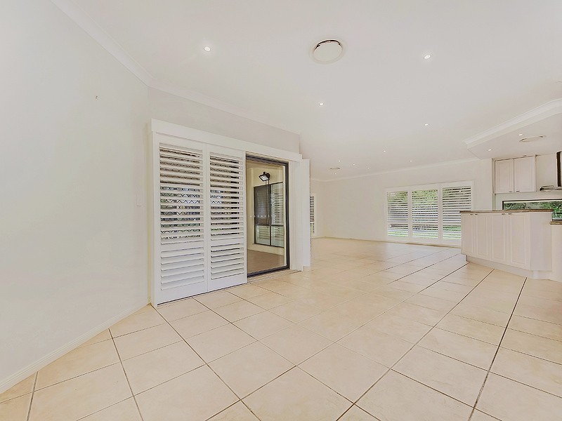 95 President Circuit, Karalee QLD 4306
