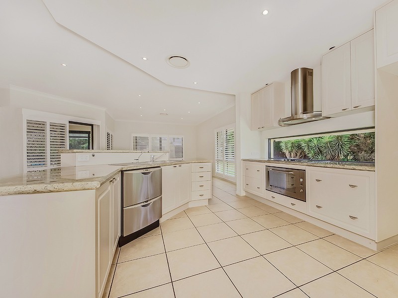 95 President Circuit, Karalee QLD 4306