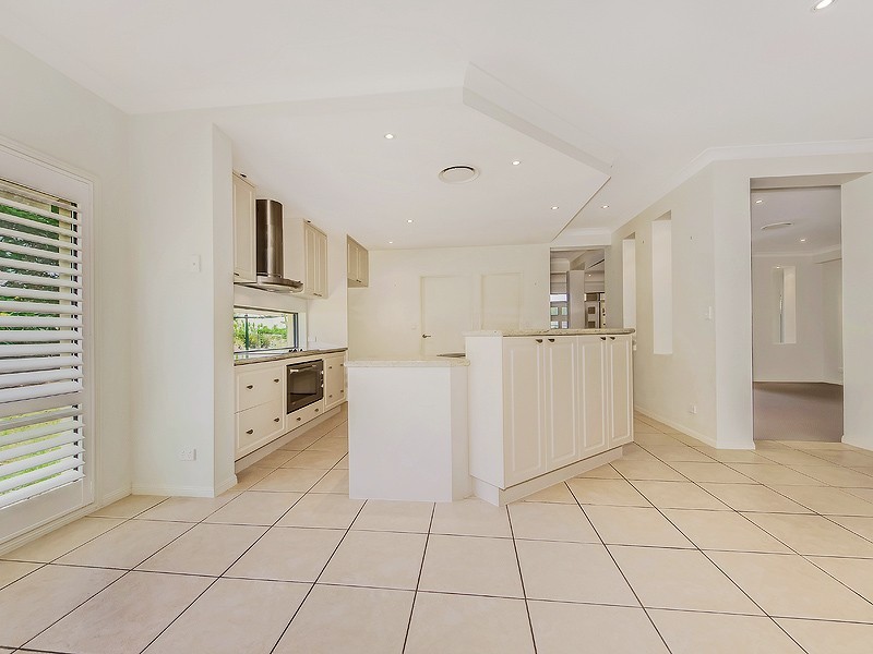 95 President Circuit, Karalee QLD 4306