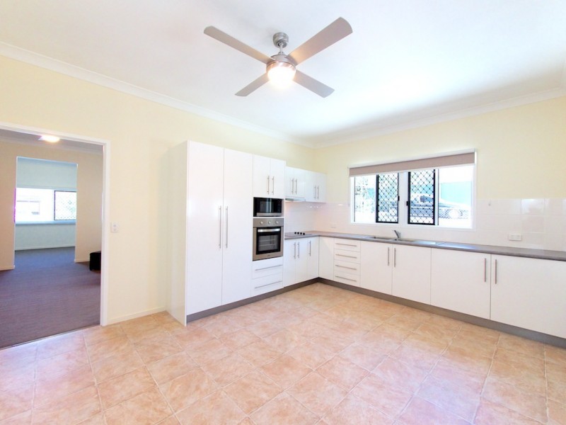 76 Prospect St, Lowood QLD 4311