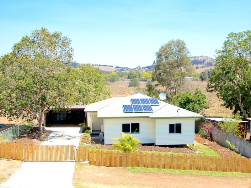 76 Prospect St, Lowood QLD 4311