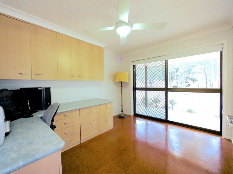 25 Henry St, Brassall QLD 4305