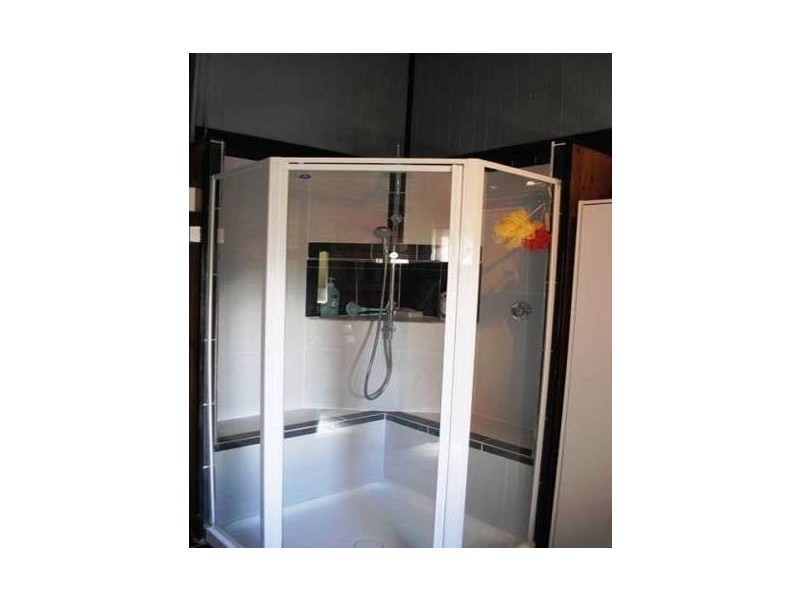 10 Smith St, North Ipswich QLD 4305