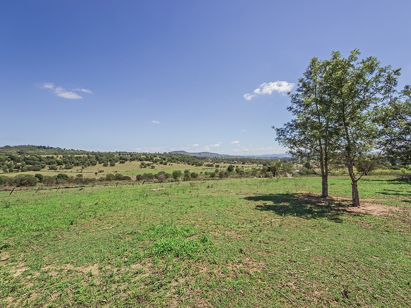 127A Edmond St, Marburg QLD 4346