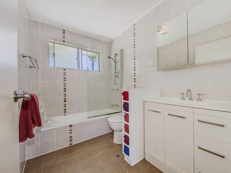 127 Edmond St, Marburg QLD 4346