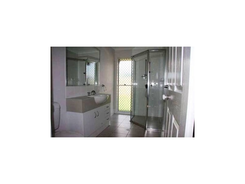 33 Katie Way, Raceview QLD 4305