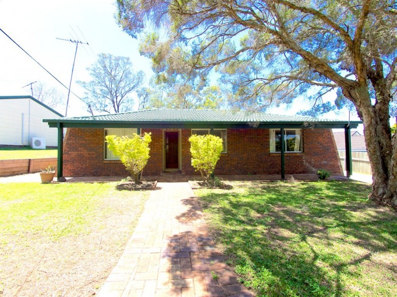 5 Border Crt, Brassall QLD 4305