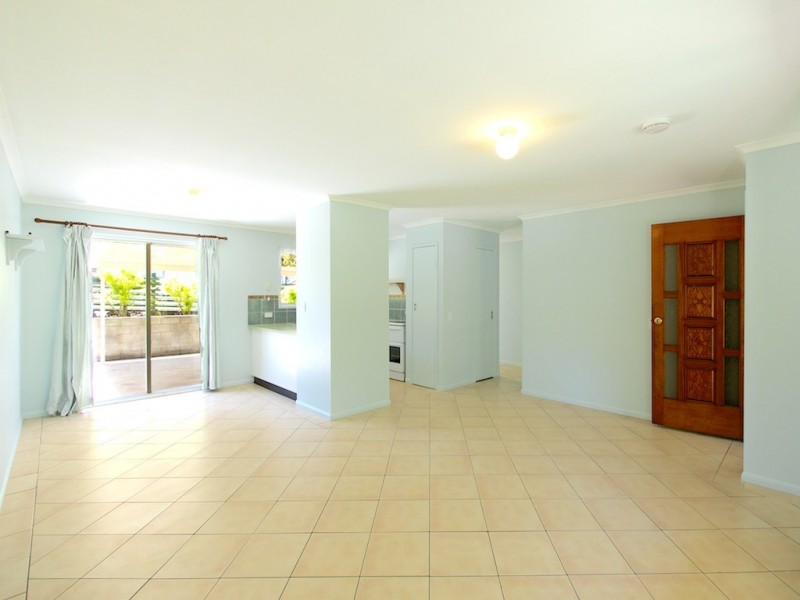5 Border Crt, Brassall QLD 4305