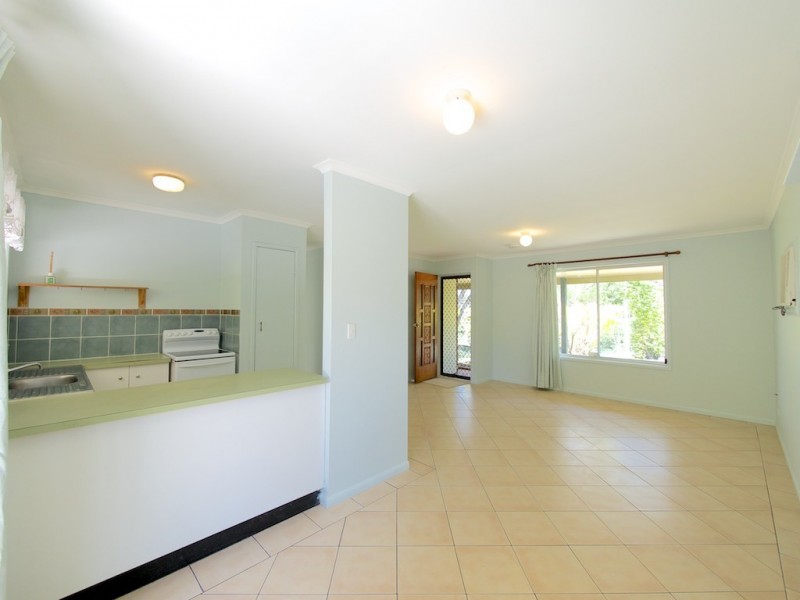 5 Border Crt, Brassall QLD 4305